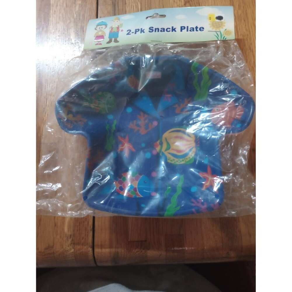 NOS Mela Mine set of two Hawaiian shirt pink and blue fish snack plates bowls